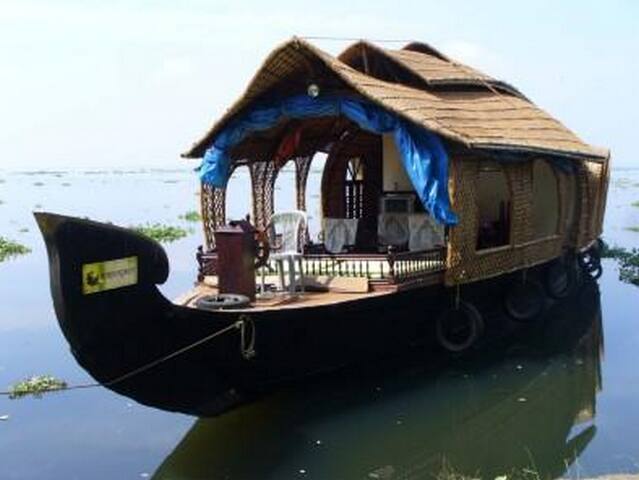Morning Mist Cruises, Alleppey 1